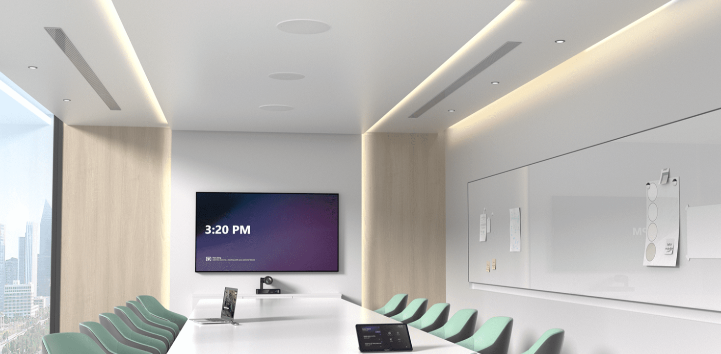 Yealink CM20 и CS10: Потолочная периферия премиум-класса, предназначенная для улучшения качества звука на профессиональных конференциях.