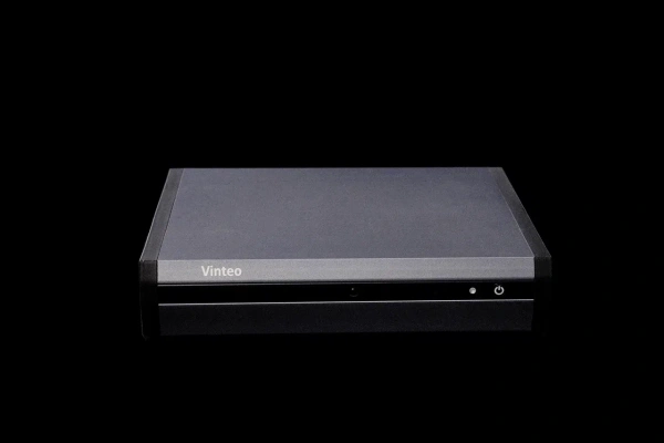 ГТ3-1080 Групповой терминал Vinteo ГТ3-1080 (Видеокодек T2, камера VINTEO-300-HU2-20, микрофонный комплект AVC-MIC01, доп. микрофон AVC-MIC02, пульт ДУ, комплект кабелей)